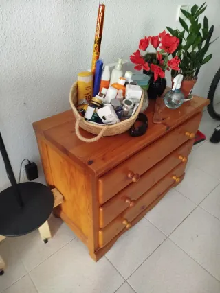 Muebles de interior con cajones y puertas