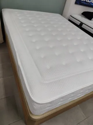 Liquidación: Colchon de Exposición