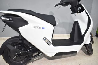 Honda EM1 Eléctrica
