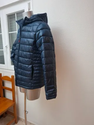 Chaqueta acolchada azul hombre