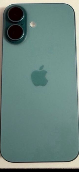 iPhone 16 verde