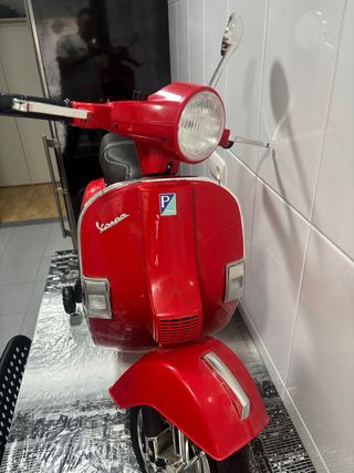 Vespa PIAGGIO PX 150 Niños Roja