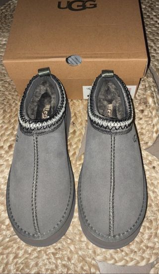 Botas UGG grises