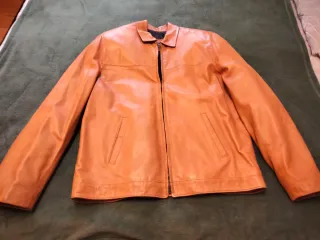 Chaqueta de piel hombre camel