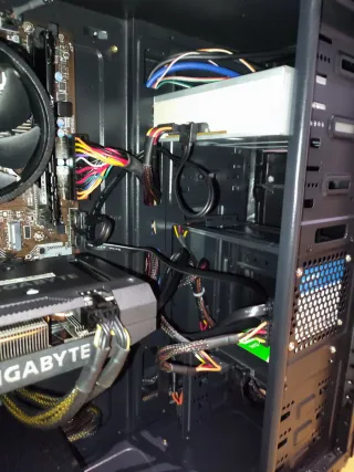 PC Gaming RTX 3060 Ryzen 5 3600 1TB SSD