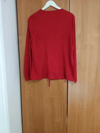 Blusa Zara satinada roja talla M