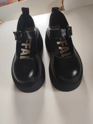 Merceditas con plataforma Buffalo Vicious