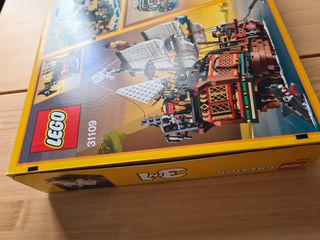 LEGO 31109 Creator 3+1 Barco Pirata, Taberna, Isla