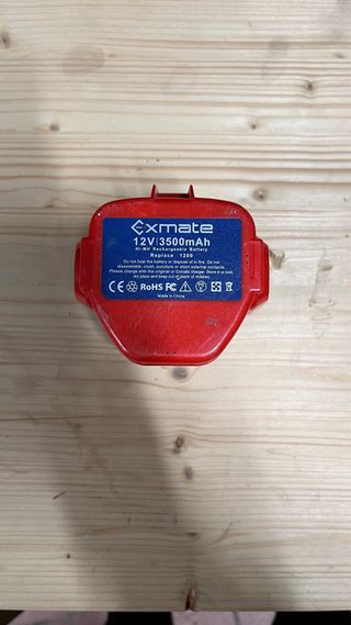 Atornilladores Makita 12V (2uds) + Cargador