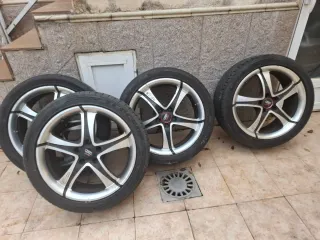 Neumáticos solo R18