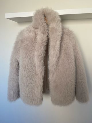 Abrigo pelo Zara beige