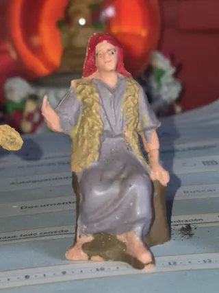 Figura Belén Mujer Sentada