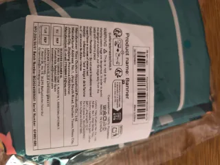 Tovaglia natalizia con alberi e fiocchi di neve