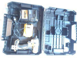 Dewalt 18v XR Atornillador de Impacto