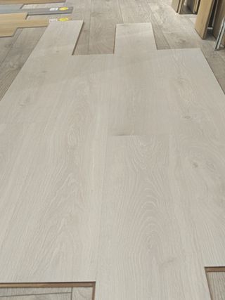 GRAN PROMOCION EN TARIMAS FLOTANTES Y VINILICOS