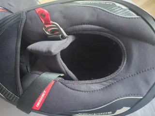 Casco Scorpion Exo R1 Air Carbon Álvaro Bautista