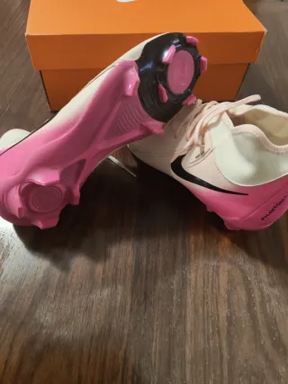 Scarpini Nike Phantom Luna Rosa