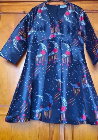 Vestido Minueto estrellas y lunas