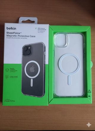 Cover Belkin MagSafe iPhone 15 Pro Trasparente