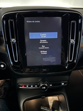 Volvo XC40 R-DESIGN AWD 2.0 D4 190Cv