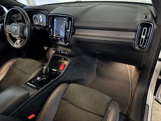 Volvo XC40 R-DESIGN AWD 2.0 D4 190Cv