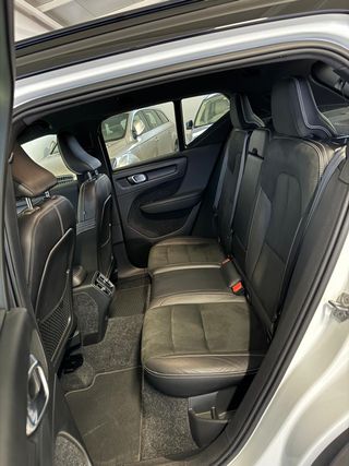 Volvo XC40 R-DESIGN AWD 2.0 D4 190Cv