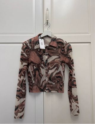 Camisa fina estampada manga larga