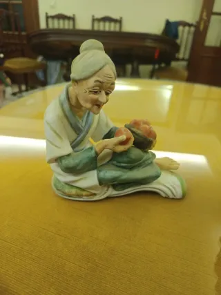 Figuras cerámica pintadas a mano