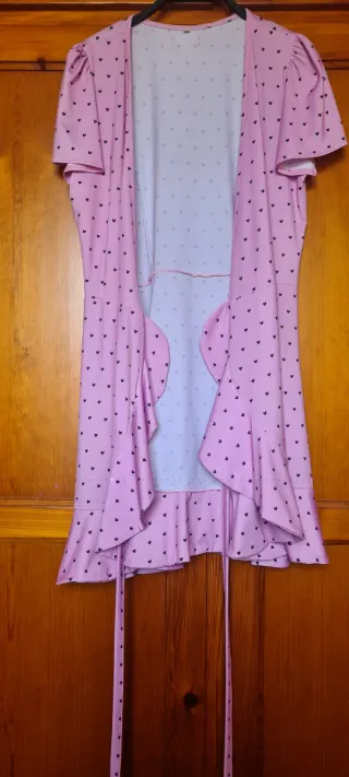 Vestido cruzado Aire Retro estampado corazones