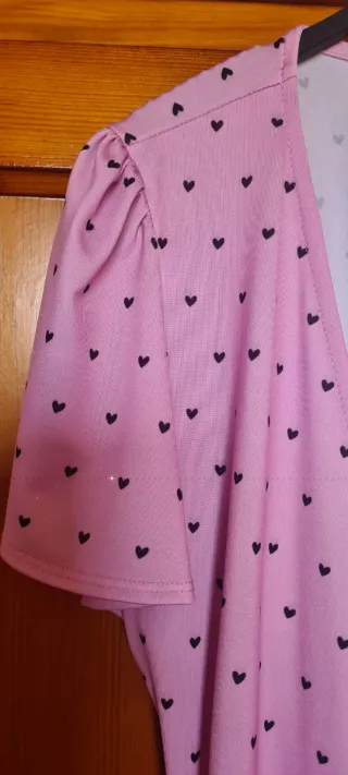 Vestido cruzado Aire Retro estampado corazones