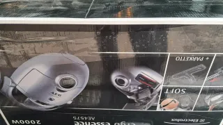 Aspiradora AEG ergo essence AE4575