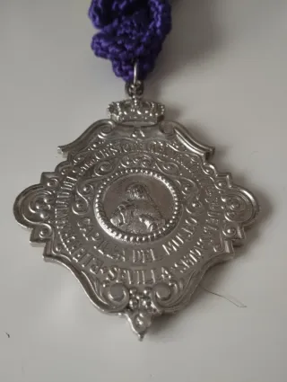 Medalla Hermandad El Museo Sevilla
