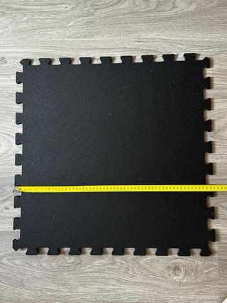 16 Losetas de caucho Decathlon negra