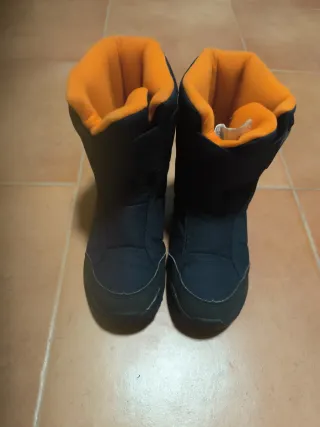 Botas de nieve Quechua niño negro/naranja