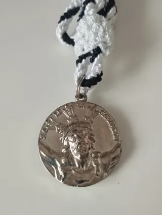 Medalla Hermandad El Cachorro Sevilla