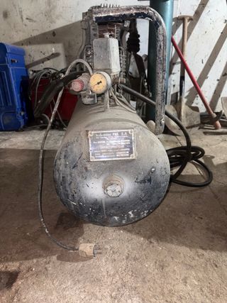 Compresor de aire industrial FES S.A.