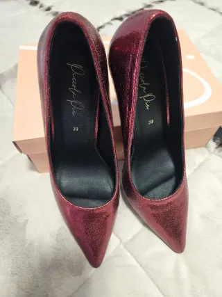 Zapatos de tacón Piccola Piu rojos talla 39