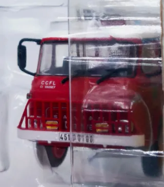 RENAULT SAVIEM TP3 CCFL CAMIVA 1:43 HACHETTE