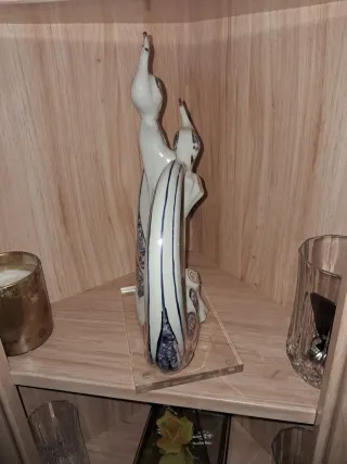 Figura de porcelana pavos reales