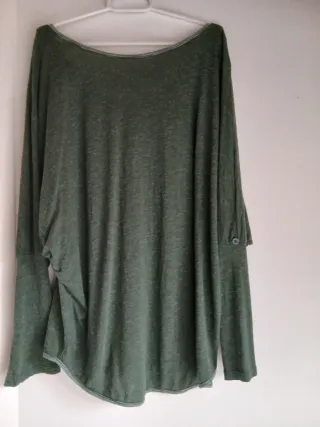 Camiseta verde manga larga T/44