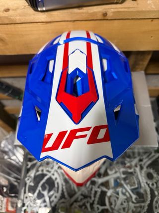 OFERTA Casco CROSS  UFO Echus fibra vidrio