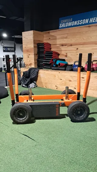 Trineo de arrastre Maniak Rhino