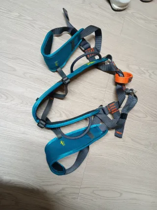 Arnés de escalada Simond