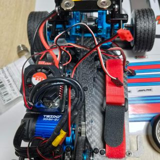 Coche RC 1/10 210mm wheelbase