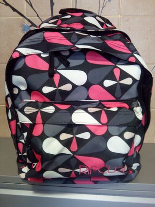 Mochila Rip Curl bonita y práctica, nueva
