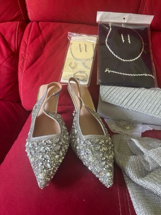 Pack Fiesta Zapatos y Joyería Plateados