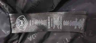 Chaqueta Zavetti Canada Negra