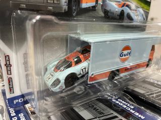Hot Wheels Team Transport Gulf Porsche 917