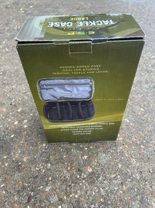 Bolsa TACKLE CASE ESP CAMO LARGE Carpfishing