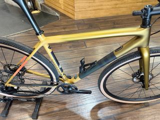 Bici Gravel Specialized Crux.